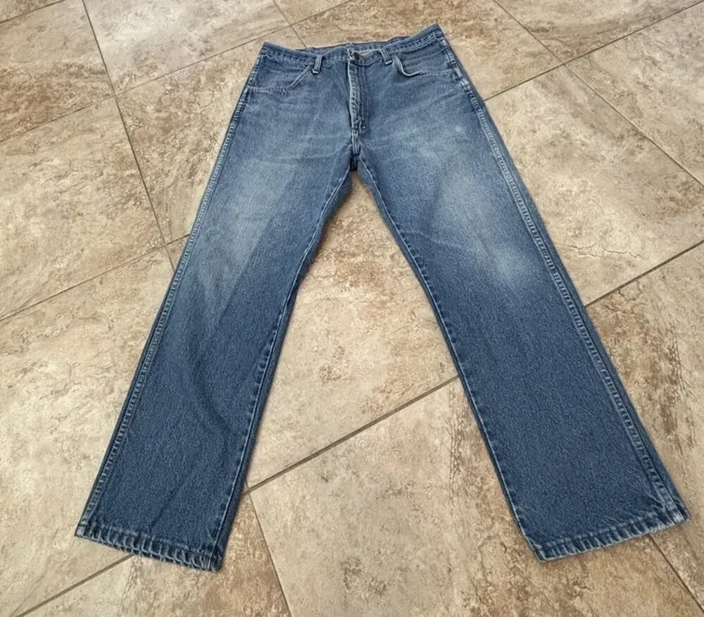 RUSTLER Men’s DENIM BLUE JEANS 34x28 PANTS Medium Wash